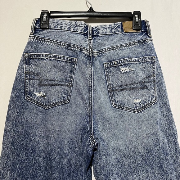 American Eagle Outfitters Curvy Mom Jeans Women's 6 Blue Denim Cotton Distressed - Picture 8 of 11